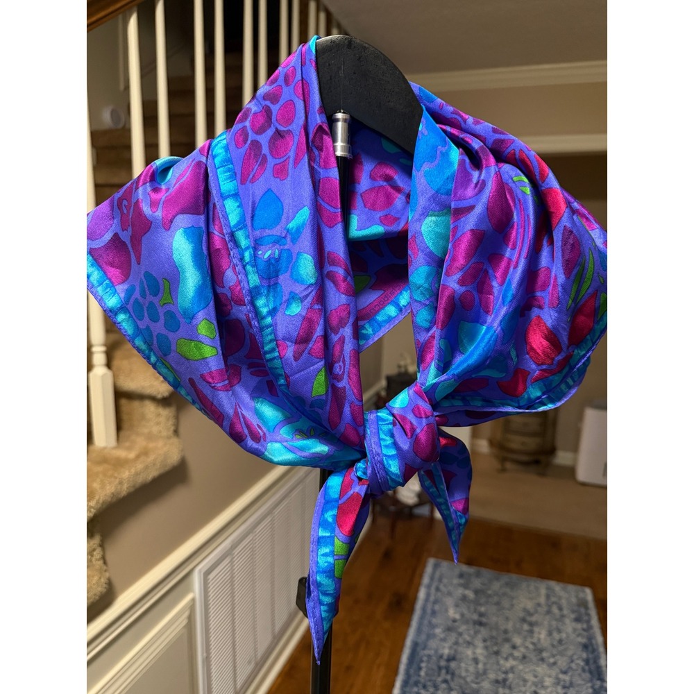 Liz Claiborne Vintage 100% Silk Scarf Purple Floral Abstract Square Japan